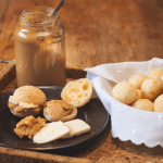pão de queijo bolinha 8